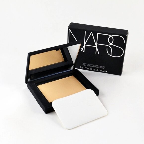 NARS Soft Velvet Pressed Powder BEACH Full Size 0.28 Oz. / 8 g New No Box #1457 - Picture 1 of 2